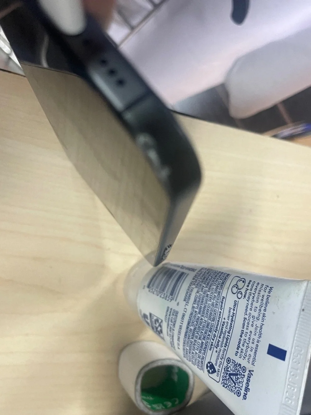iPhone 17